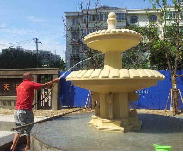 �Ϸ��L����tС�^ɰ�r����